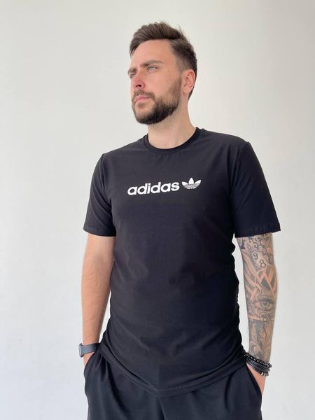 Чорна чоловіча бавовняна футболка Adidas літня з вишитим логотипом та округлим вирізом для спорту та міського життя 269 фото